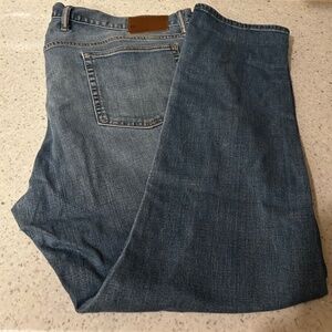 Gap Slim Fit Stretch Jeans (42x30) Light Wash/Med. Indigo